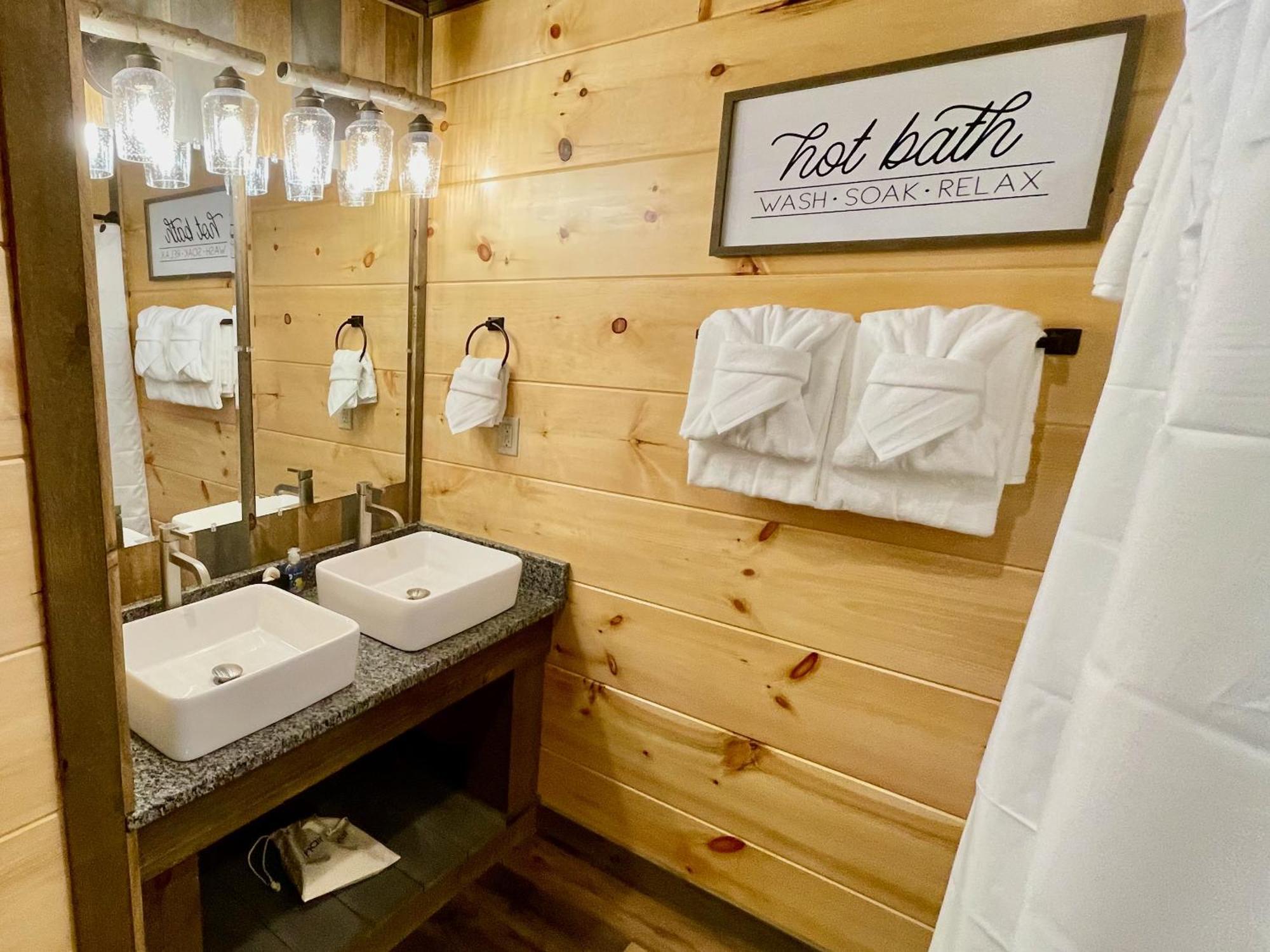 Treetop Treasure 세비어빌 외부 사진