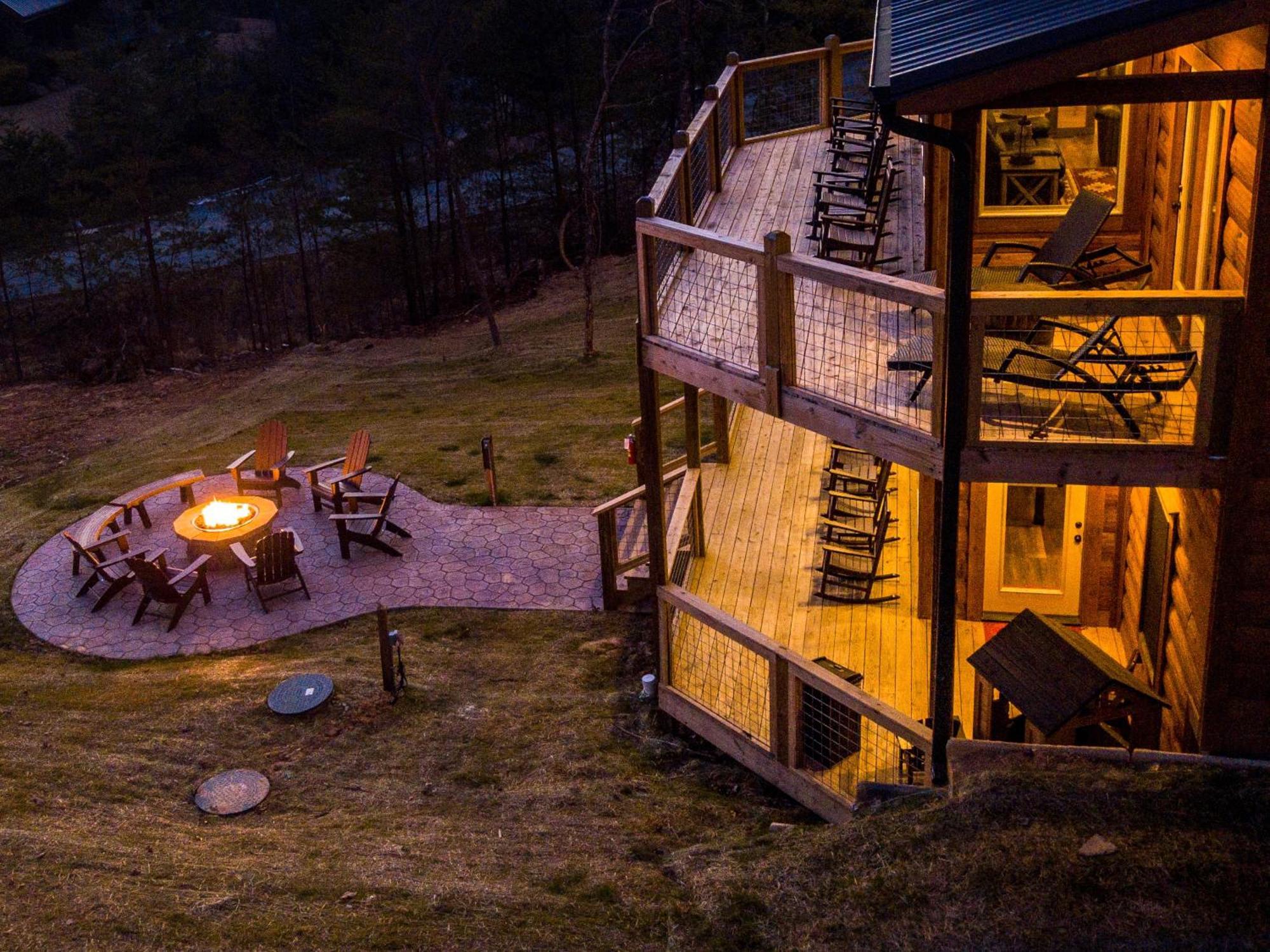 Treetop Treasure 세비어빌 외부 사진